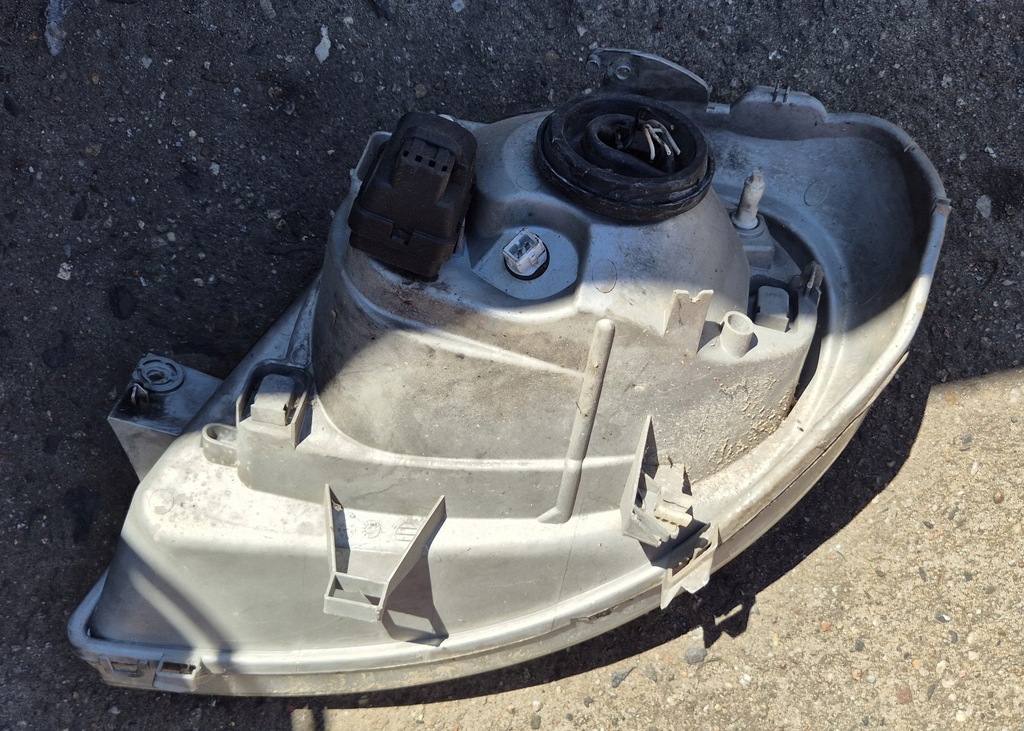 фото №4, Лампа правый перед renault trafic ii