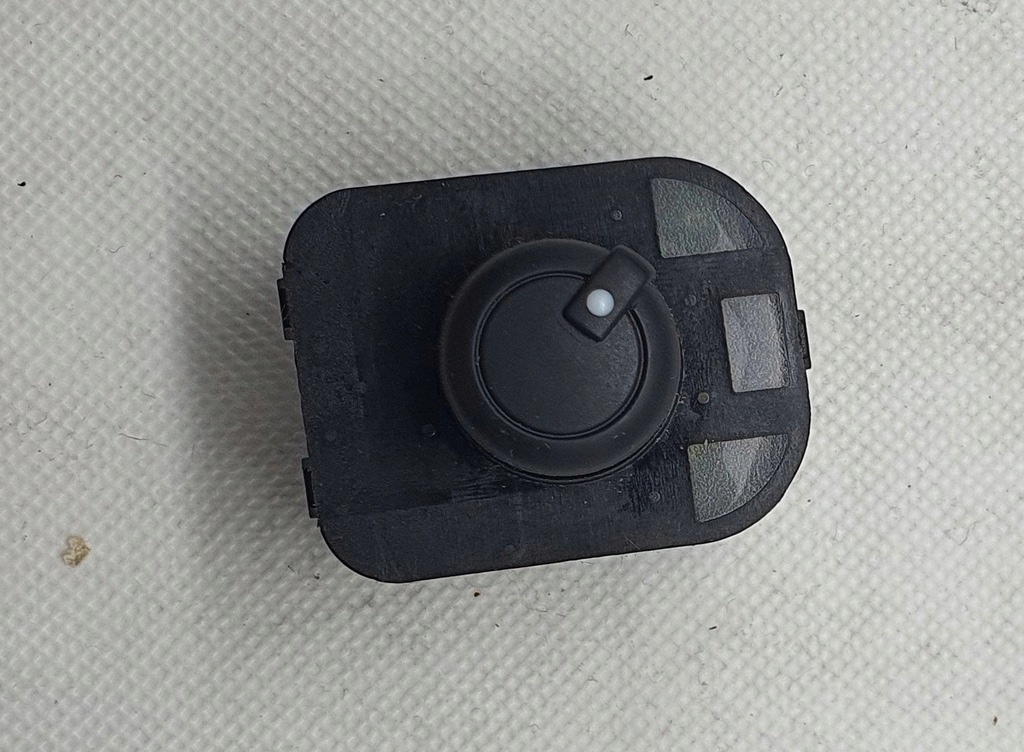 фото №1, Переключатель управление зеркал audi a3 8v