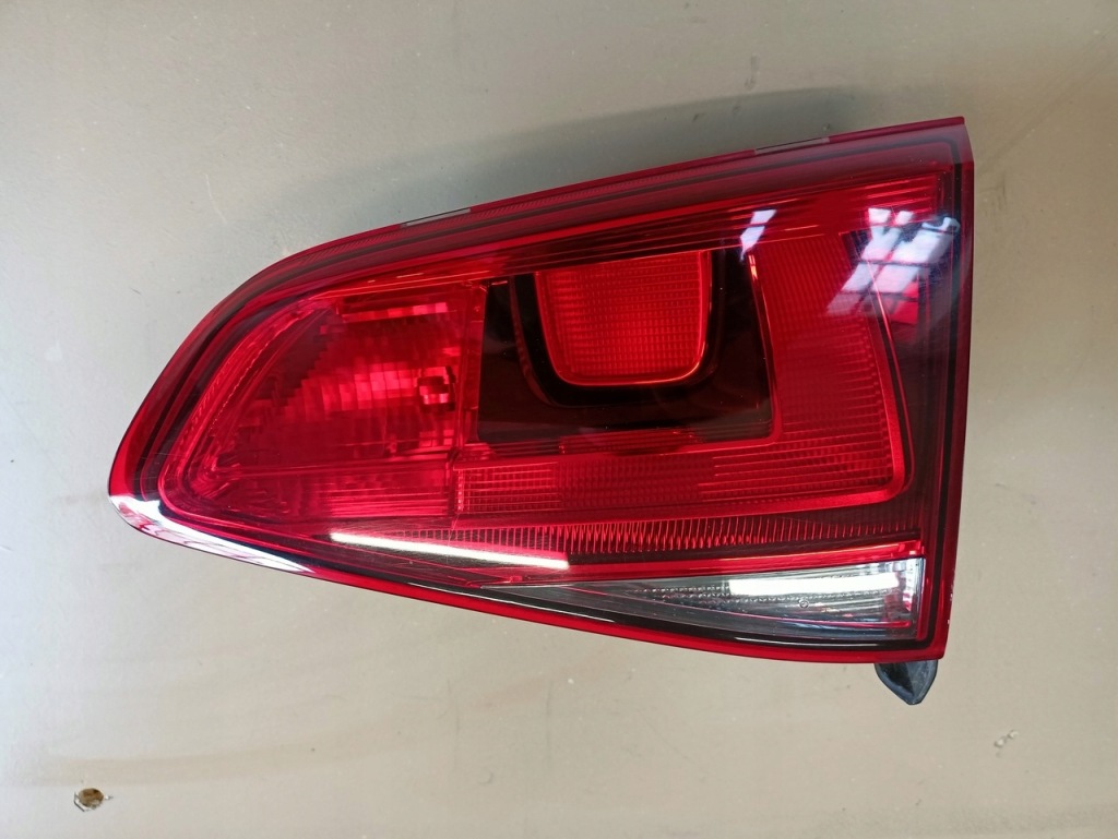 фото №1, Vw golf vii лампа задняя правая usa