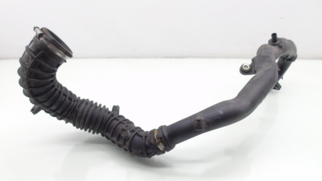 фото №3, Renault trafic ii lift 2.0 dci труба шланг воздуха 8200760904