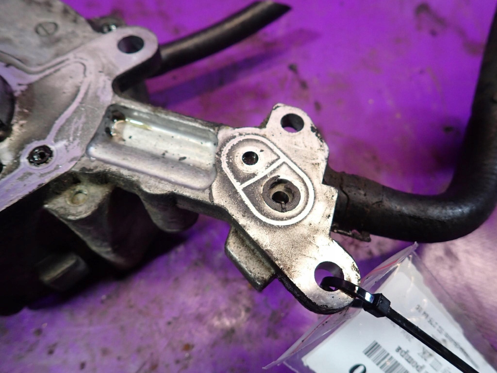 Vw caddy iii 2k 04-10 2.0 d 70km вакуум насос 038145209d в Україні