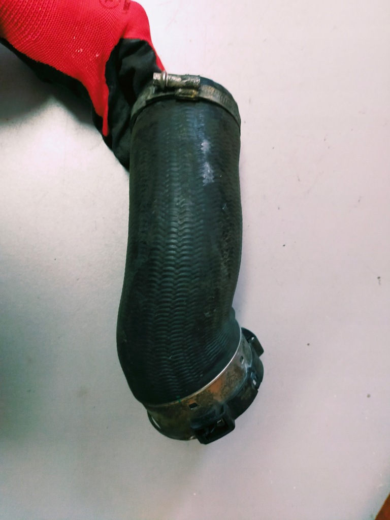 фото №1, Volvo s60 xc60 i 2.0 d4 труба интеркулер 31657738