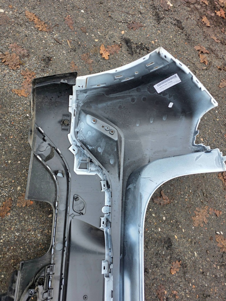 Бампер задний задний opel mokka b 9835348380 genuine Киев