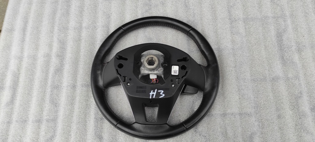 фото №9, Mazda 3 bm воздуховод кожа мультифункция czerwona nić rok 2014