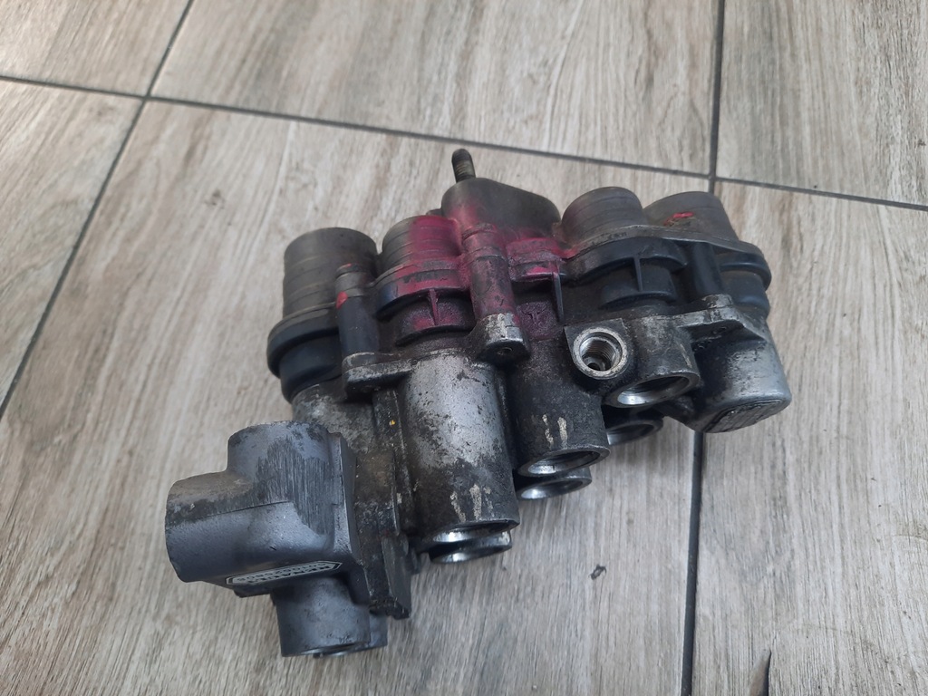 фото №1, Клапан czterodrożny контурный renault magnum e-tech