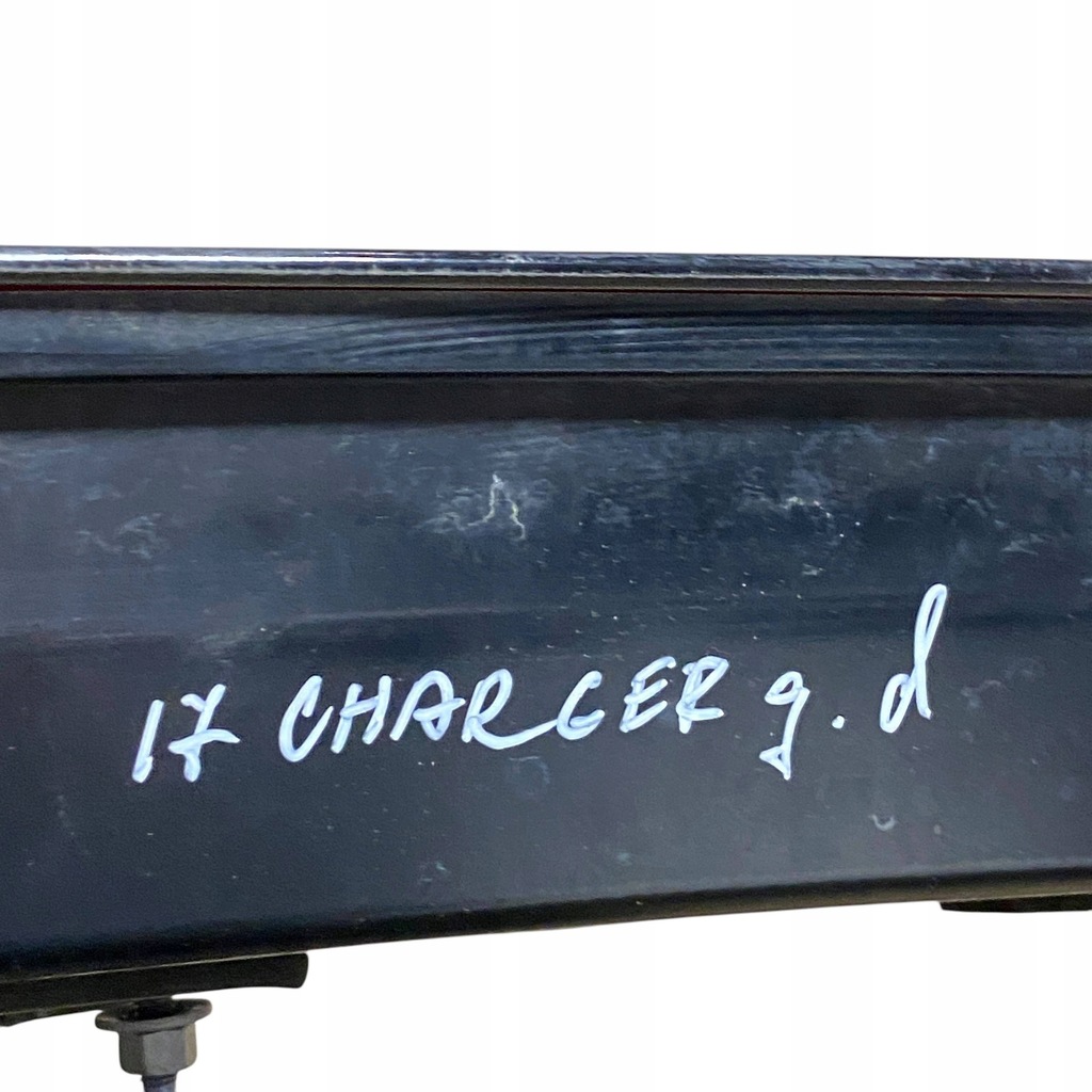 фото №13, Dodge charger 2017 молдинг свет tylnego/osłona номерного знака регистрационный