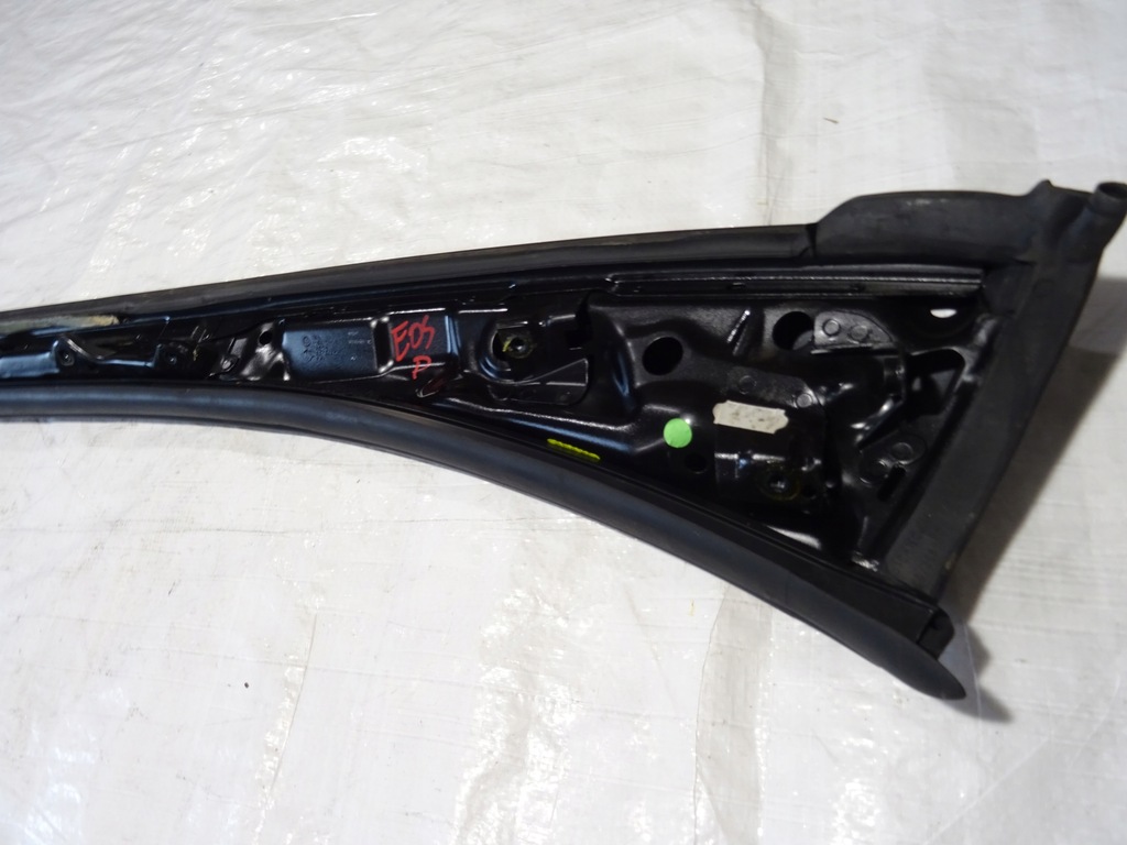 фото №8, Блок двигуна молдинг дахова права vw eos lc9x 1q0871910