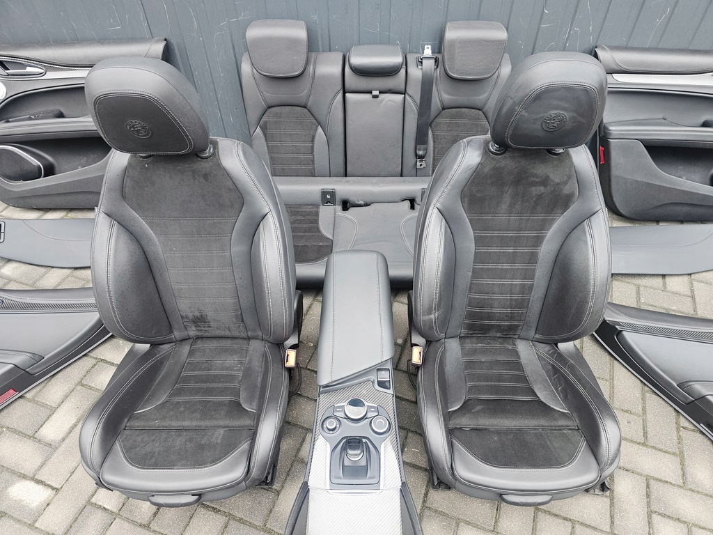 фото №6, Alfa romeo stelvio qv сиденья сиденья заднее сиденье середина кожа