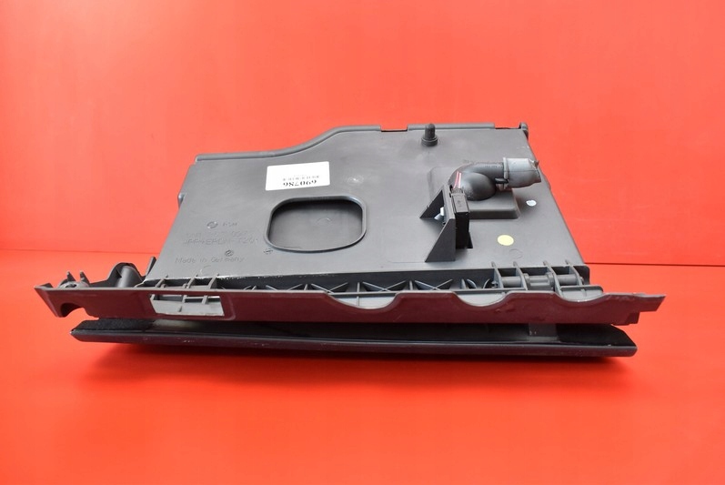 фото №5, Бардачок пассажира eu 5m1857097 vw golf 5 v plus 05-14