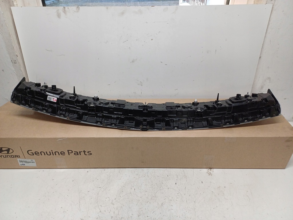 фото №8, Hyundai ioniq 5 21- накладка кришки лампа задня 92409-gi110