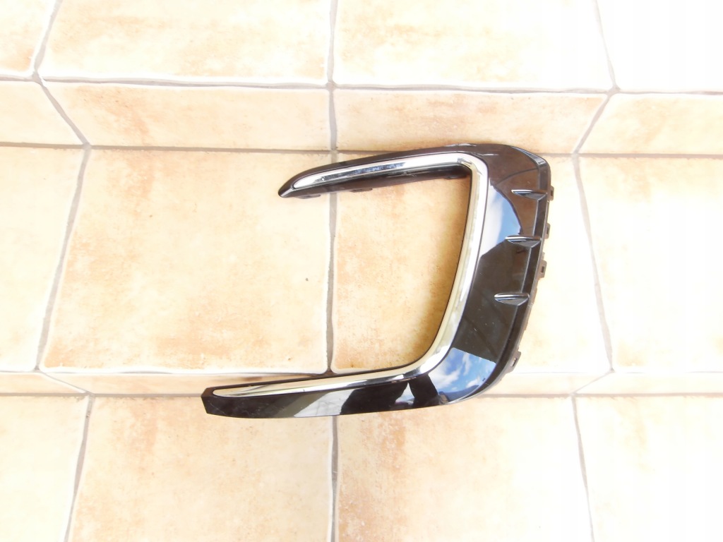 фото №1, Vw tiguan 2 решётка бампера правая