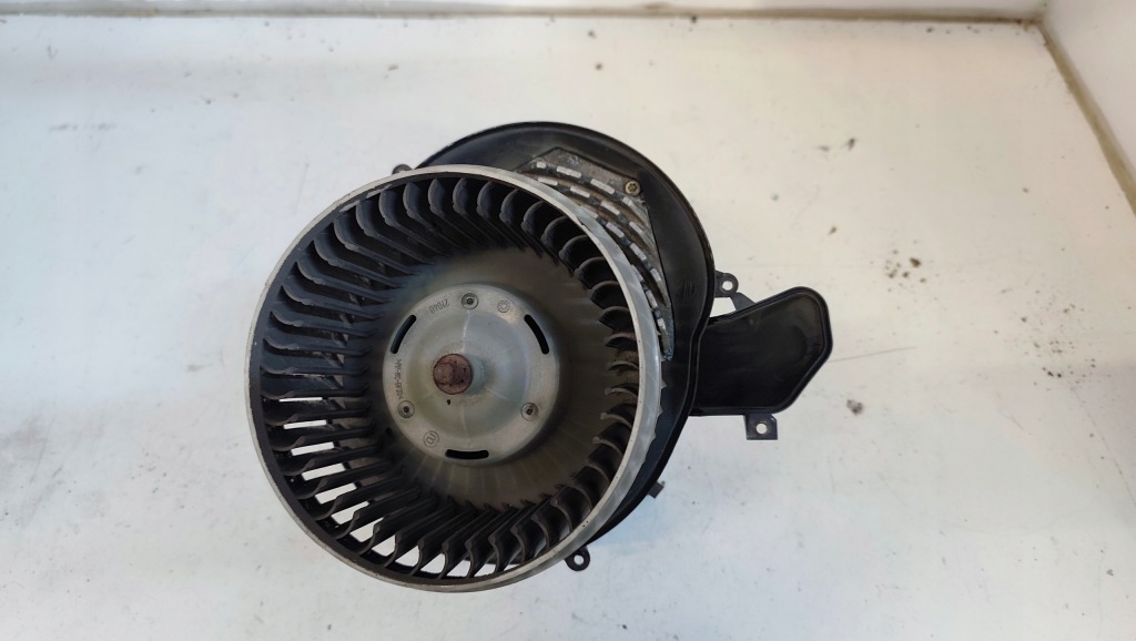 фото №1, Вентилятор обдув повітродувка 4pin volvo s80 86577 21040