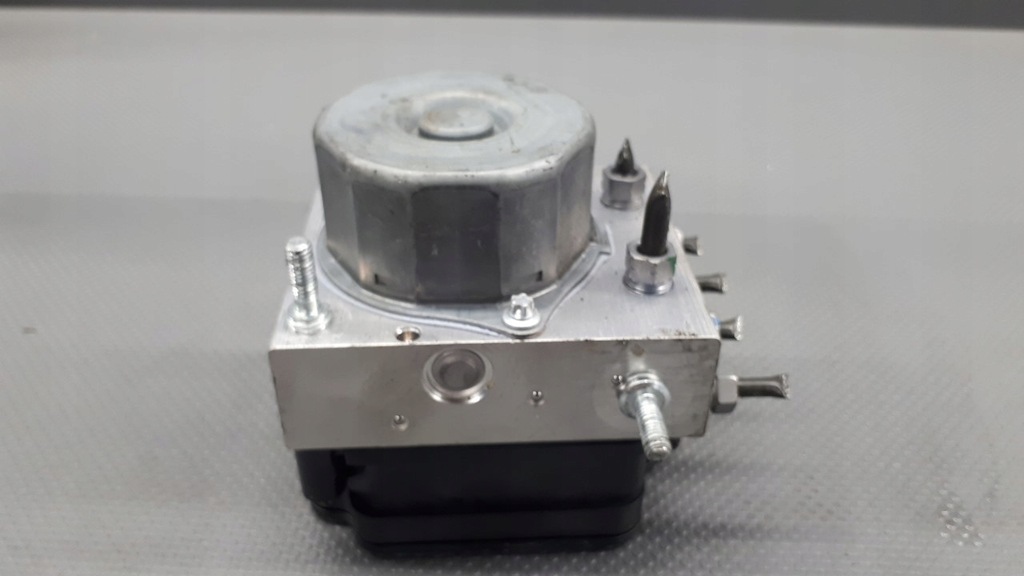 фото №2, 476607341r насос abs renault clio iv 1.5dci