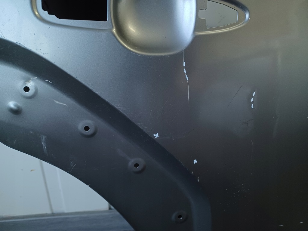 фото №9, Двері ---- toyota bz4x ---- subaru solterra ---- задні праве ----