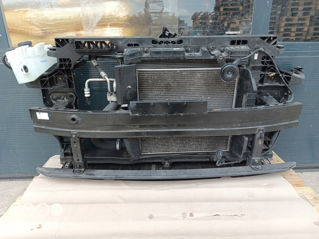 фото №9, Hyundai i10 iii 19- бампер перед kompletny + pas передний радиатор балка