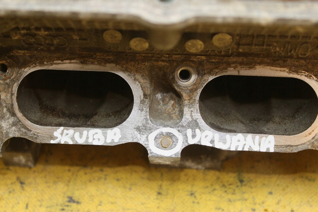 фото №11, Головка ліва audi a6 c5 a4 b5 a8 d2 2.4 b asm 078103373ah