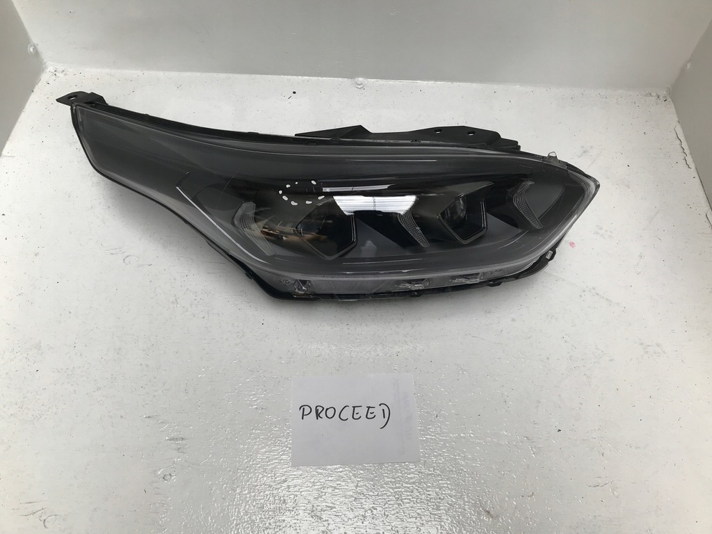 фото №1, Kia proceed iii lift лампа перед правая передняя full led kpl oryg 21-23