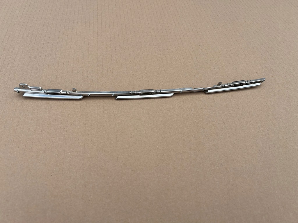 фото №1, Молдинг хром правий решітка решітка renault captur ii