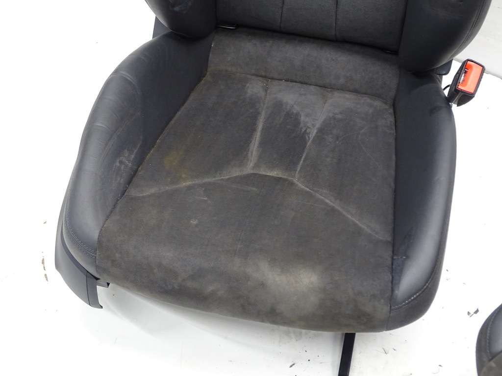 фото №10, Сиденья кожа audi r8 2020r 4s spyder + обивка дверь обшивка