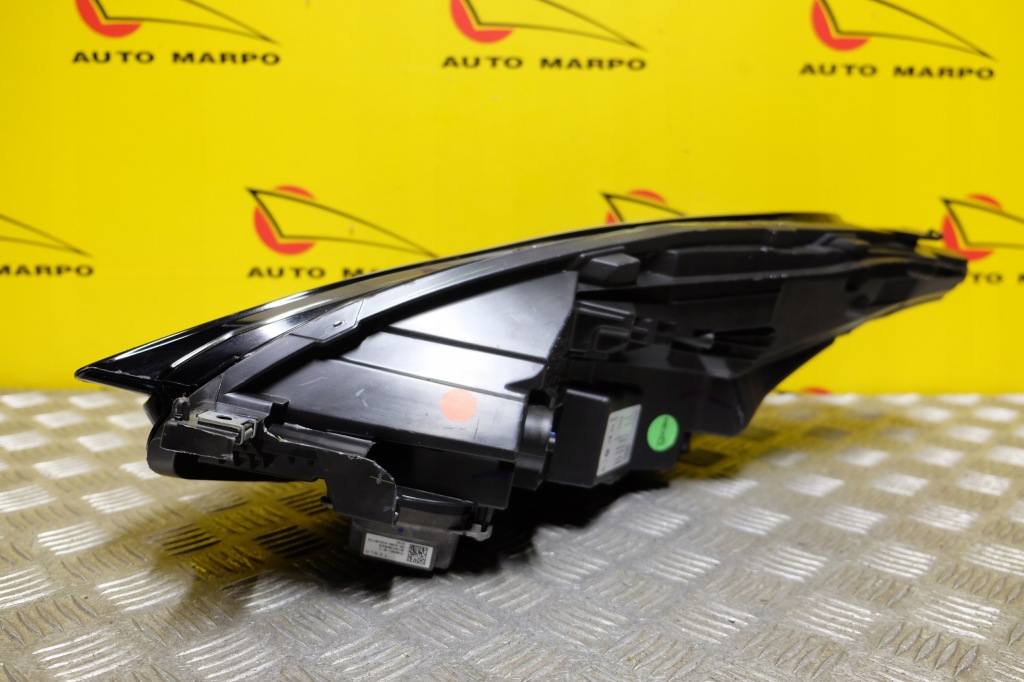 Tesla model 3 y рестайлинг  2020- фара фара full led r америка Недорого