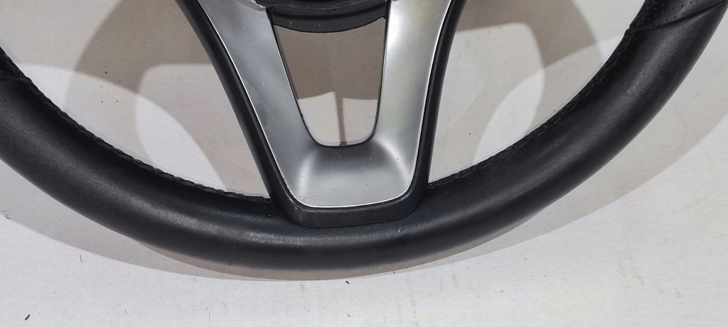 фото №5, Mercedes w205 воздуховод лепестки переключения кожа a0004600507