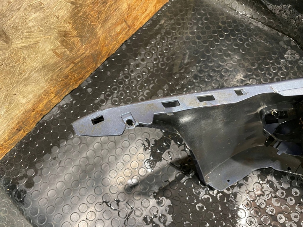 Купить Renault clio 2 2 campus рестайлинг  06-09 бампер перед передний