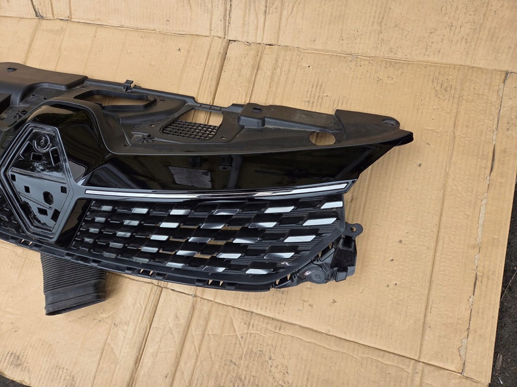 фото №3, Решётка радиатора решётка радиатора renault clio v lift