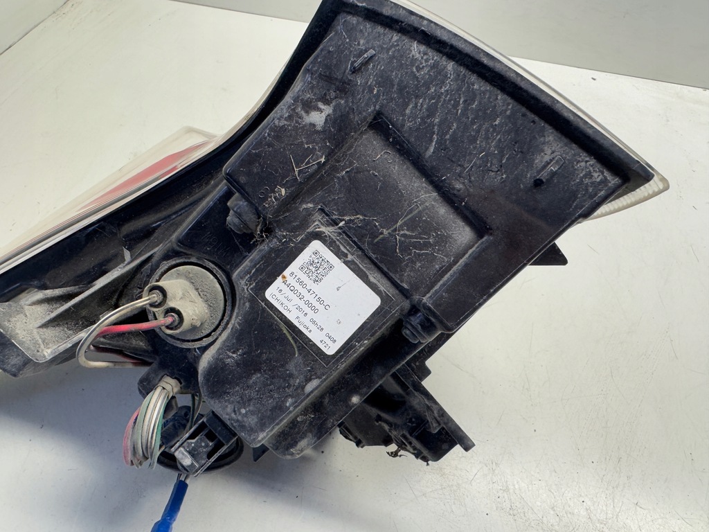 фото №7, Toyota prius iv лампа лівий задня 81560-47150-c