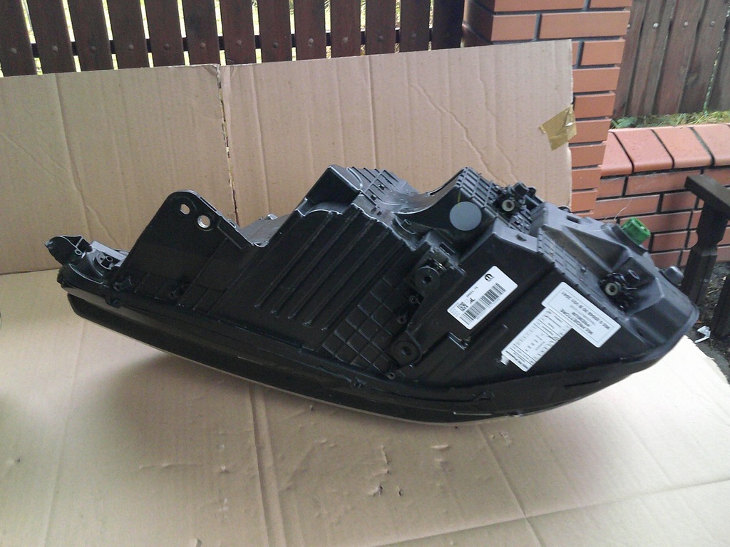 фото №6, Лампы передние l+p 00505643940 00505643990 alfa romeo tonale europa