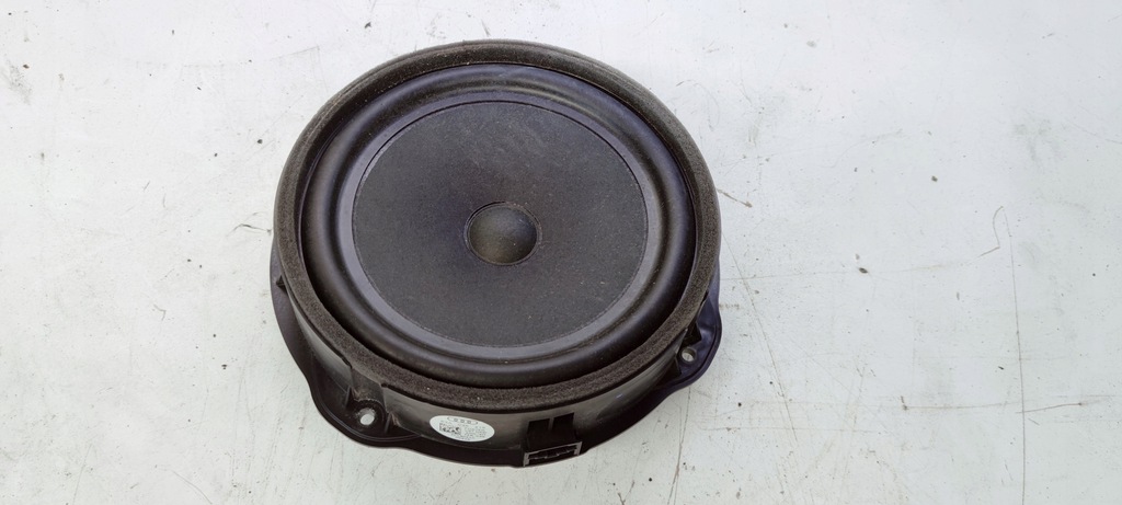 фото №1, Динамик дверь перед l p audi q3 f3 83a035415