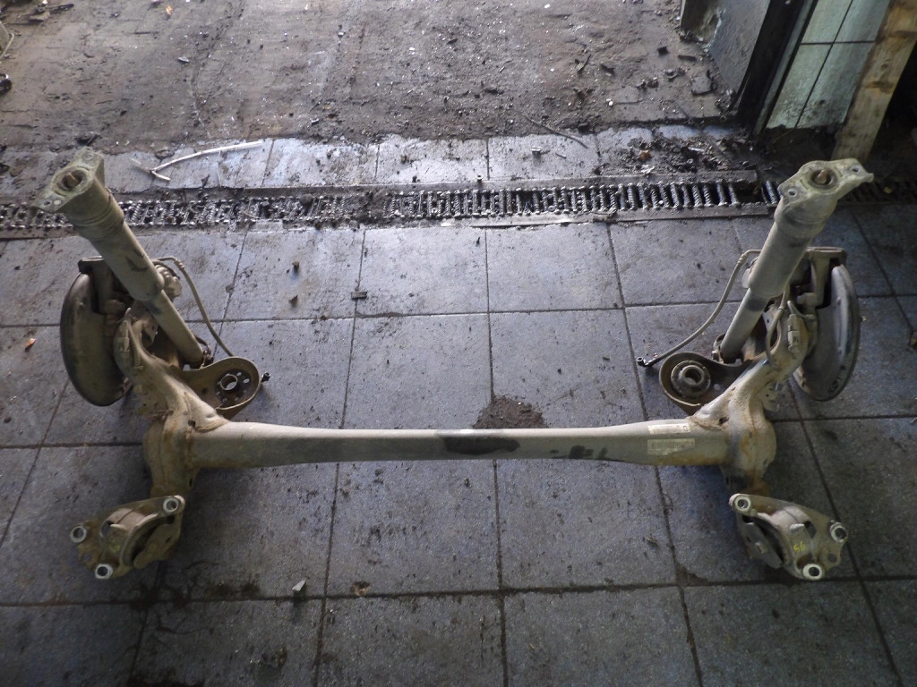 Купити Opel astra k універсал вісь  задня балка