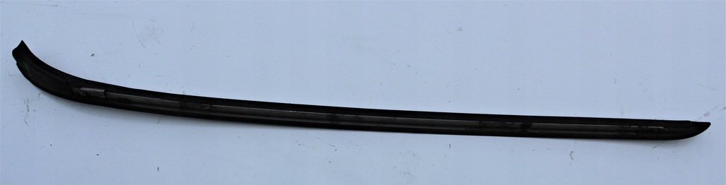 фото №4, Молдинг скло передньої лобове права a53 bmw e90