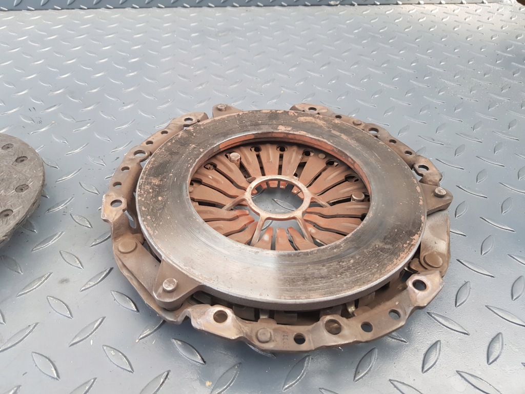 Диск сцепления luk 7 524 974 прижим bmw e60 520i 525i e46 320i 325i m54 Киев