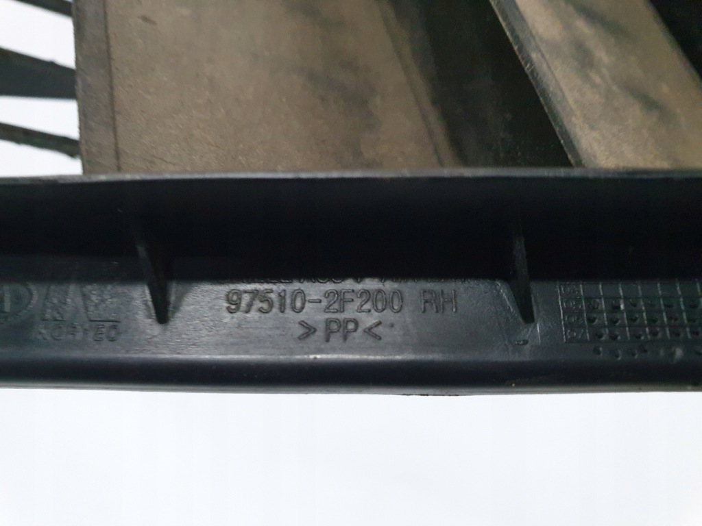 фото №5, Hyundai ix35 решётка вентиляционная багажника правая