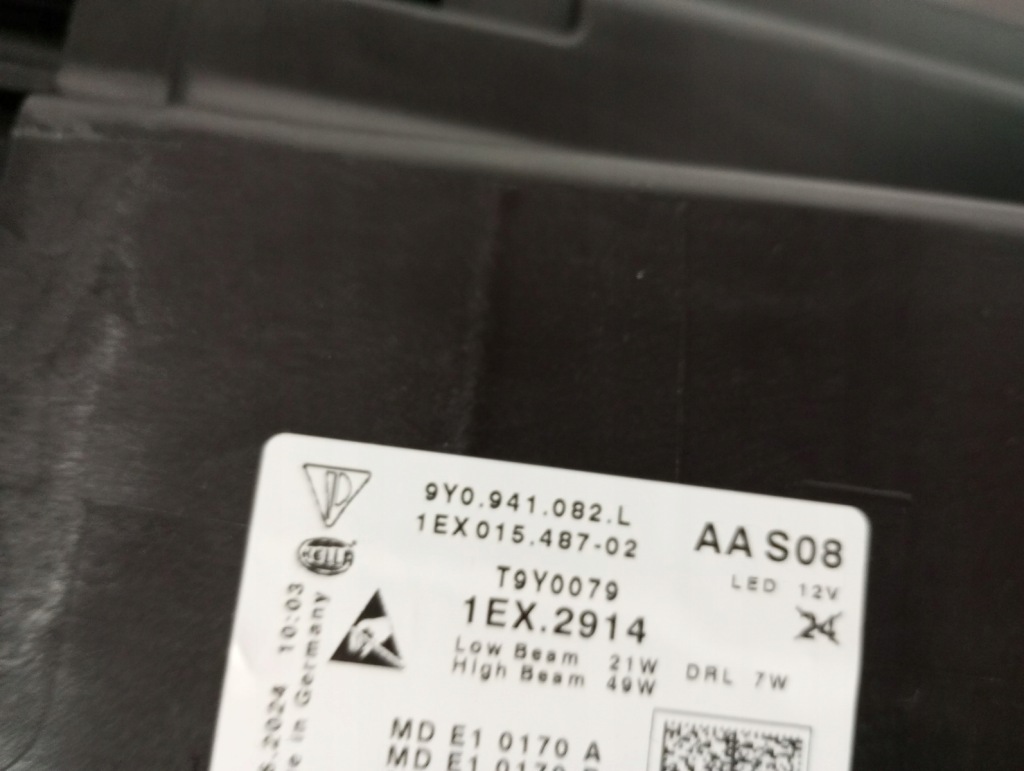 Фара ліхтарі  full led cayenne 9y0 рестайлінг  9y0941082l 9y0941081m нове Ціна