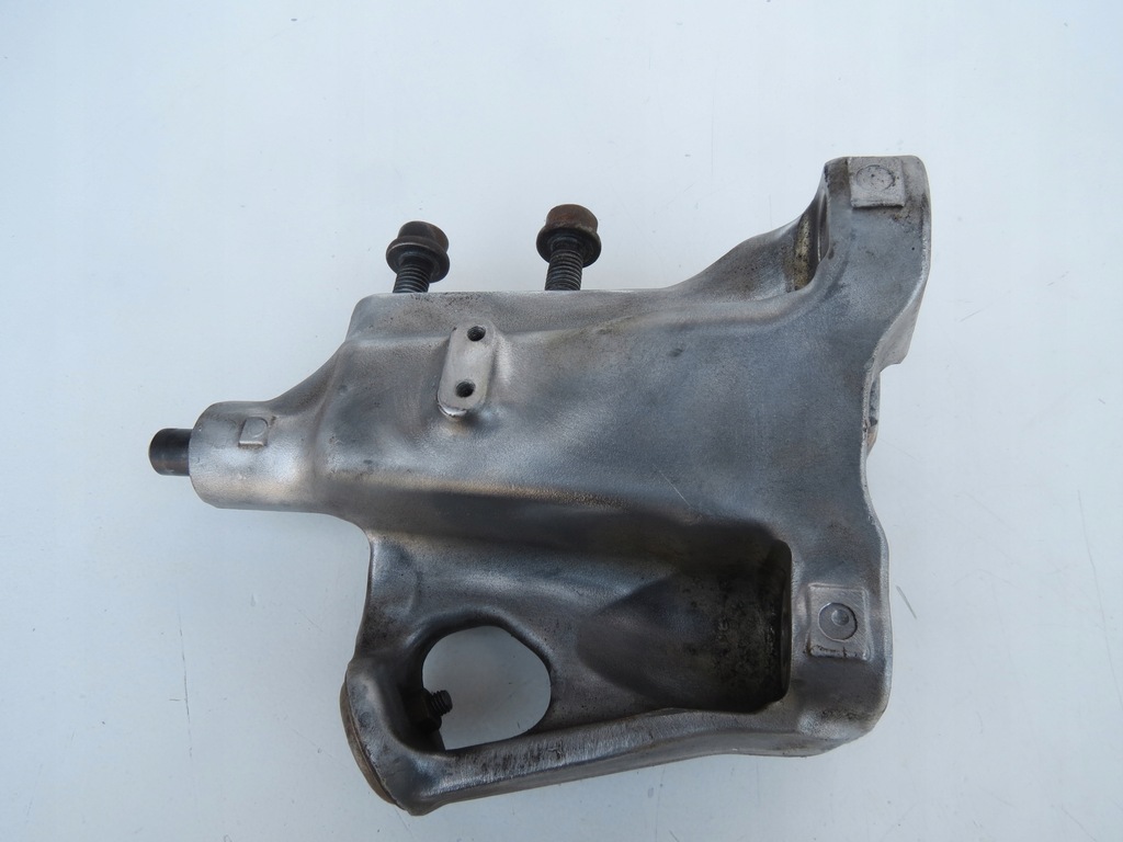 фото №6, Кронштейн кронштейн опрокидывания кабины scania r 2133303 2133302