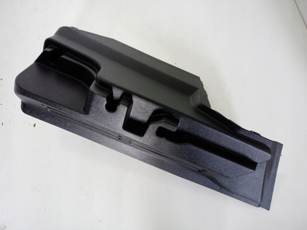 фото №1, Правый кронштейн полка багажника citroen c5 aircross