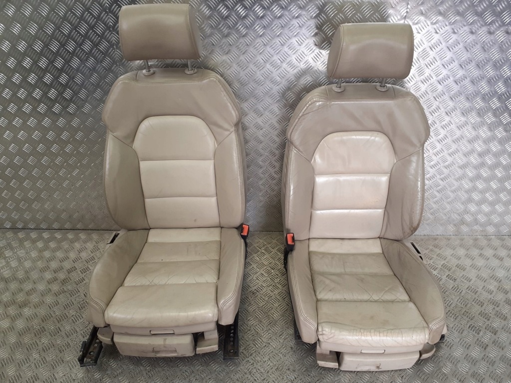 фото №1, Сидіння заднє сидіння комплект+ обшивки з шторками audi a6 c6 allroad 3.0 tdi