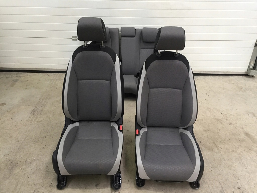 фото №1, Honda jazz v crosstar 2021 сиденья сиденье заднее сиденье