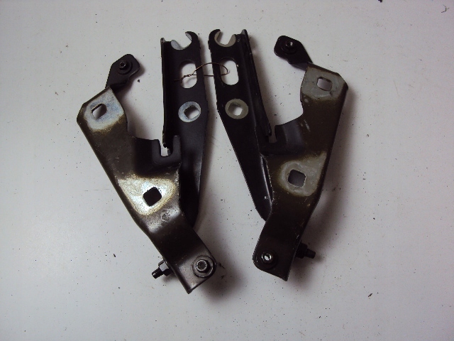 фото №1, Петли капот chevrolet malibu 2009-