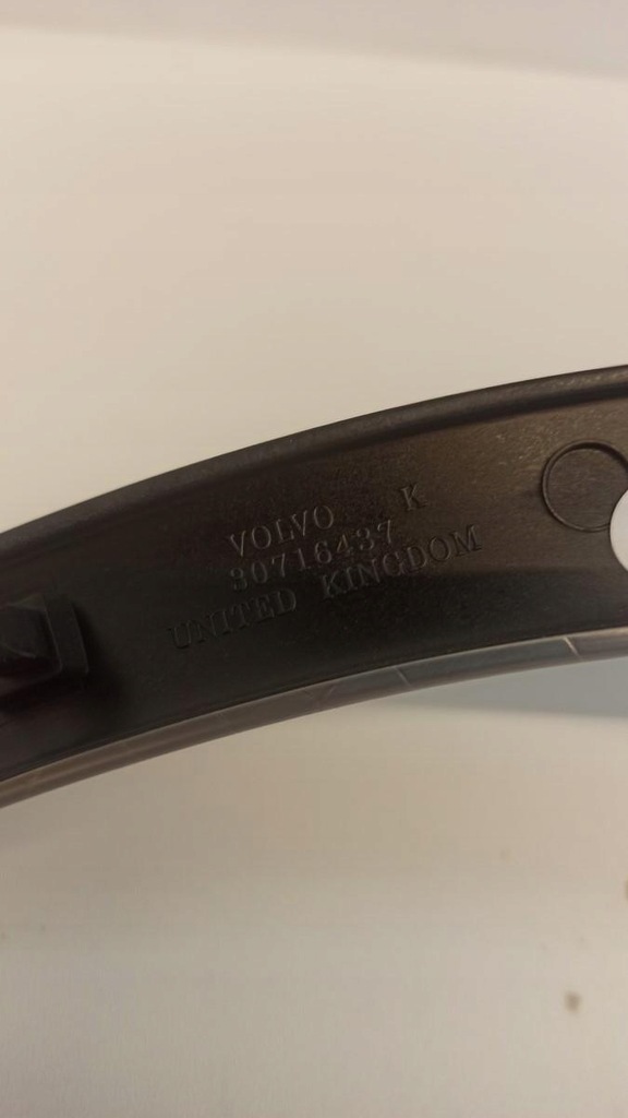 фото №7, Volvo xc70 ii dekor молдинг дверь левая 30716437