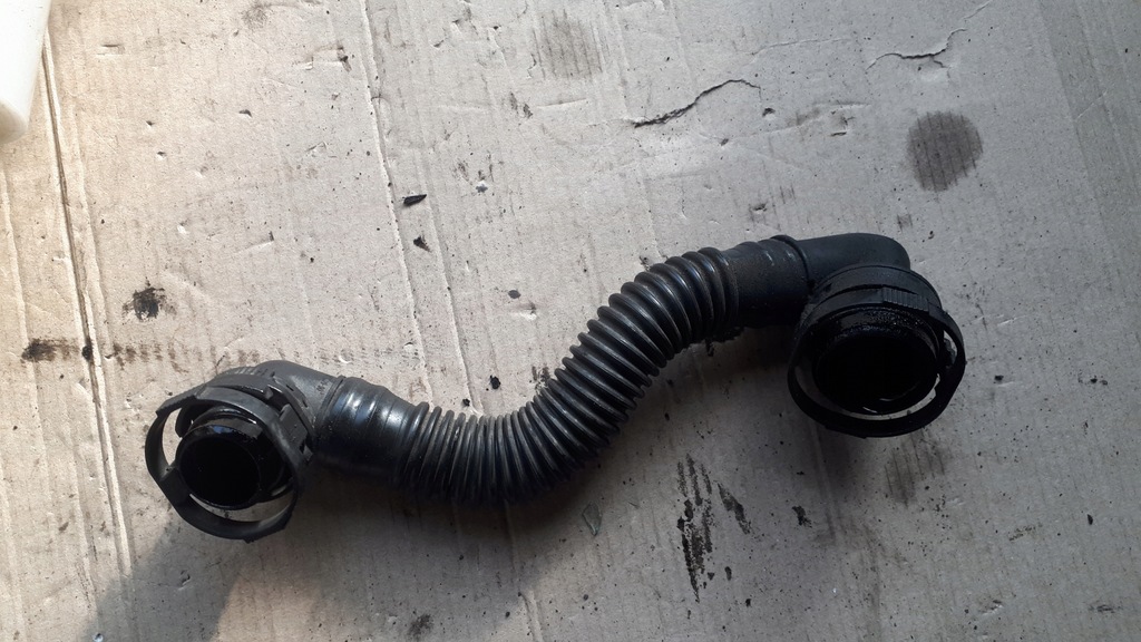 фото №1, Sq5 8r q5 шланг вентиляция картера трубка 3.0 tdi a6 c7 a7