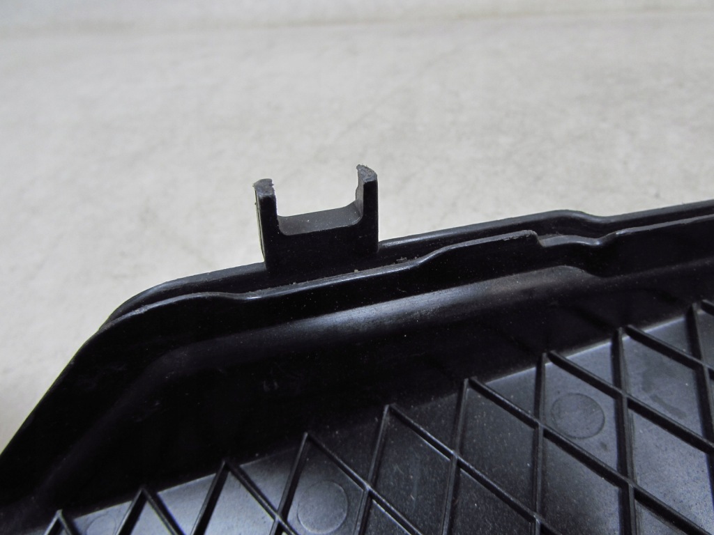 Volvo xc60 08-17 кришка захист корпус коробка акумулятор 31294775 Зі Шроту