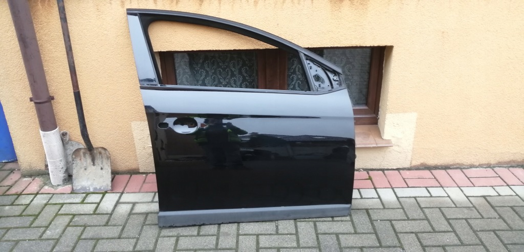 фото №1, Lancia delta iii дверь правое передние kod 601/b