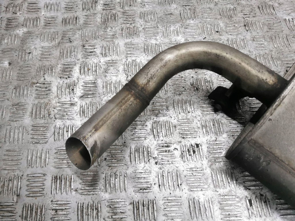 фото №7, Toyota prius xw50 2018 гаситель выхлоп 13733