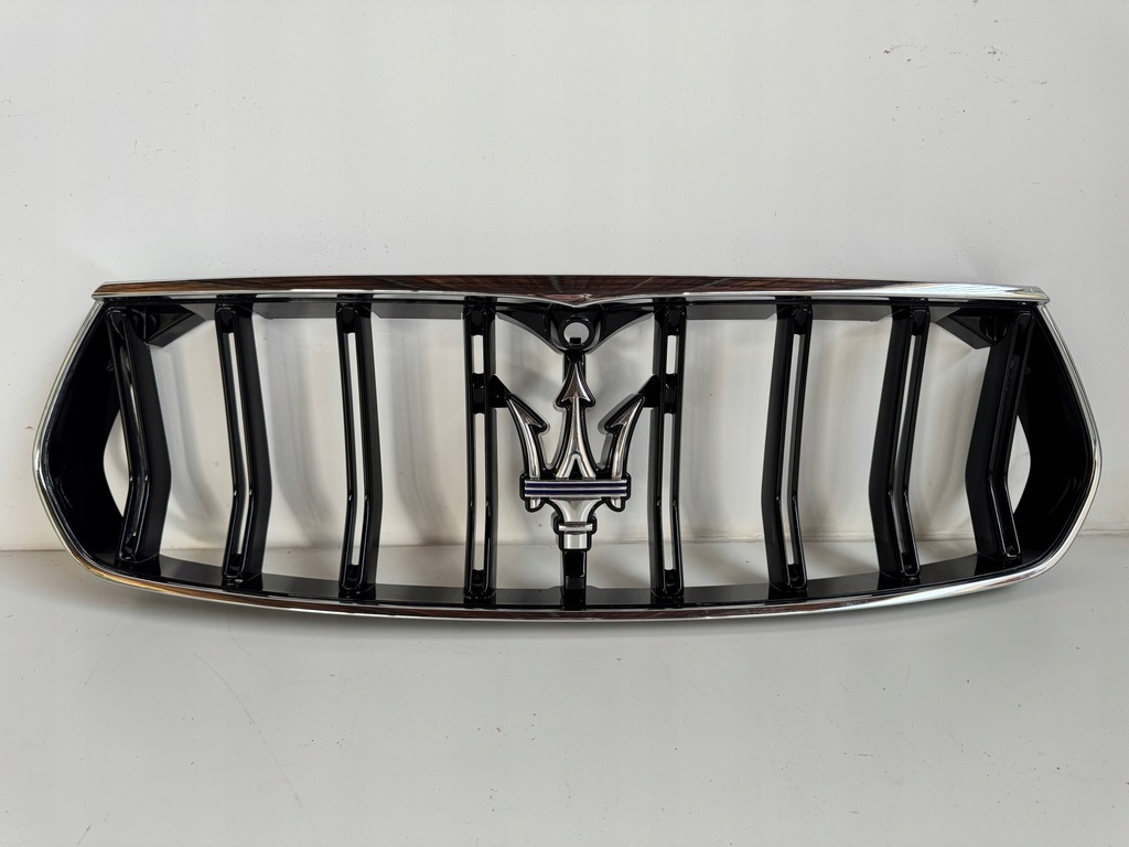 фото №1, Maserati levante решётка радиатора решётка радиатора оригинальный