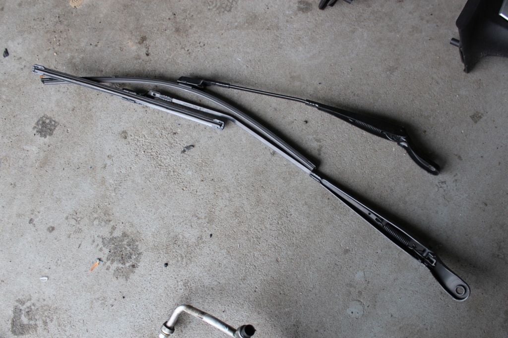 фото №1, Renault twingo ii рычаги дворник europa