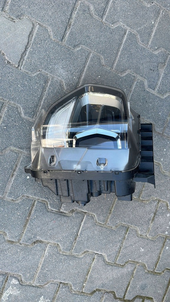 фото №1, Hyundai santa fe 2021- лампа левая перед передняя