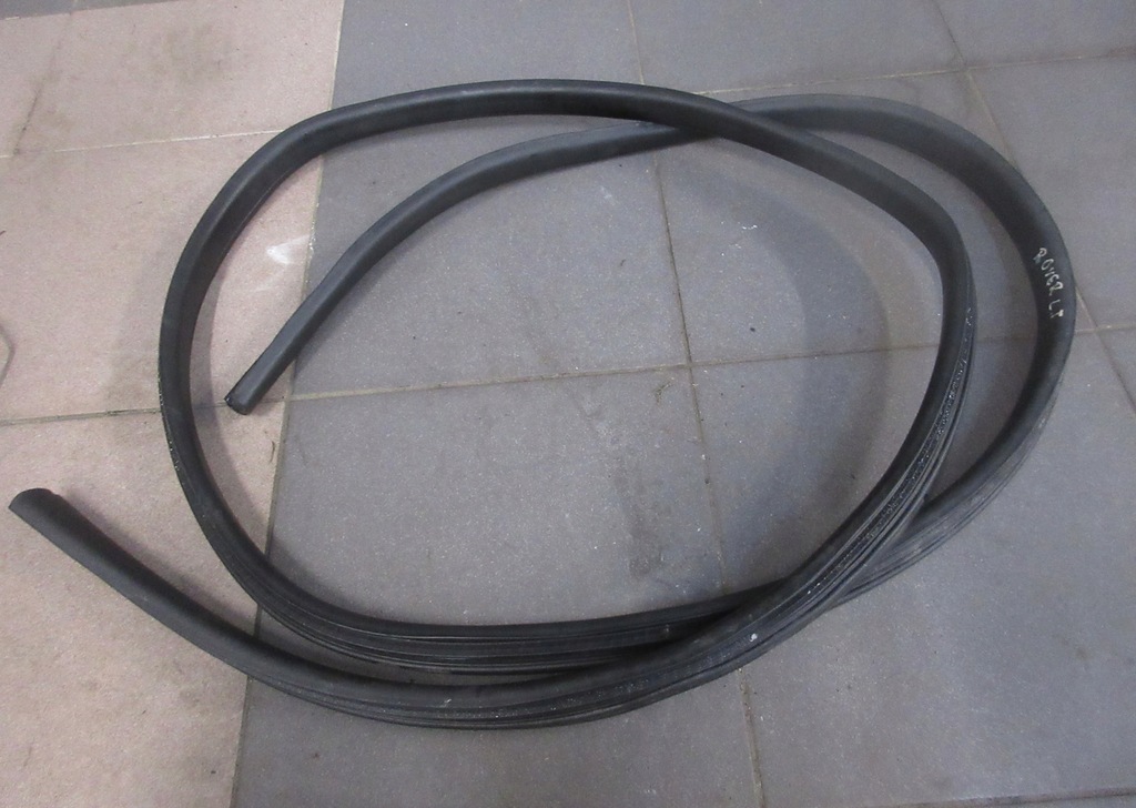 фото №1, Прокладка дверь левый задняя freelander ii