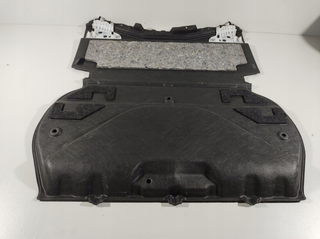 фото №9, Lexus is300h 13r - обшивка підлога багажника